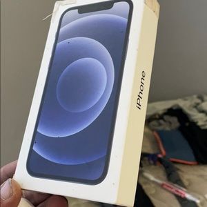 iPhone 12 128gb brand new I’m asking 700$